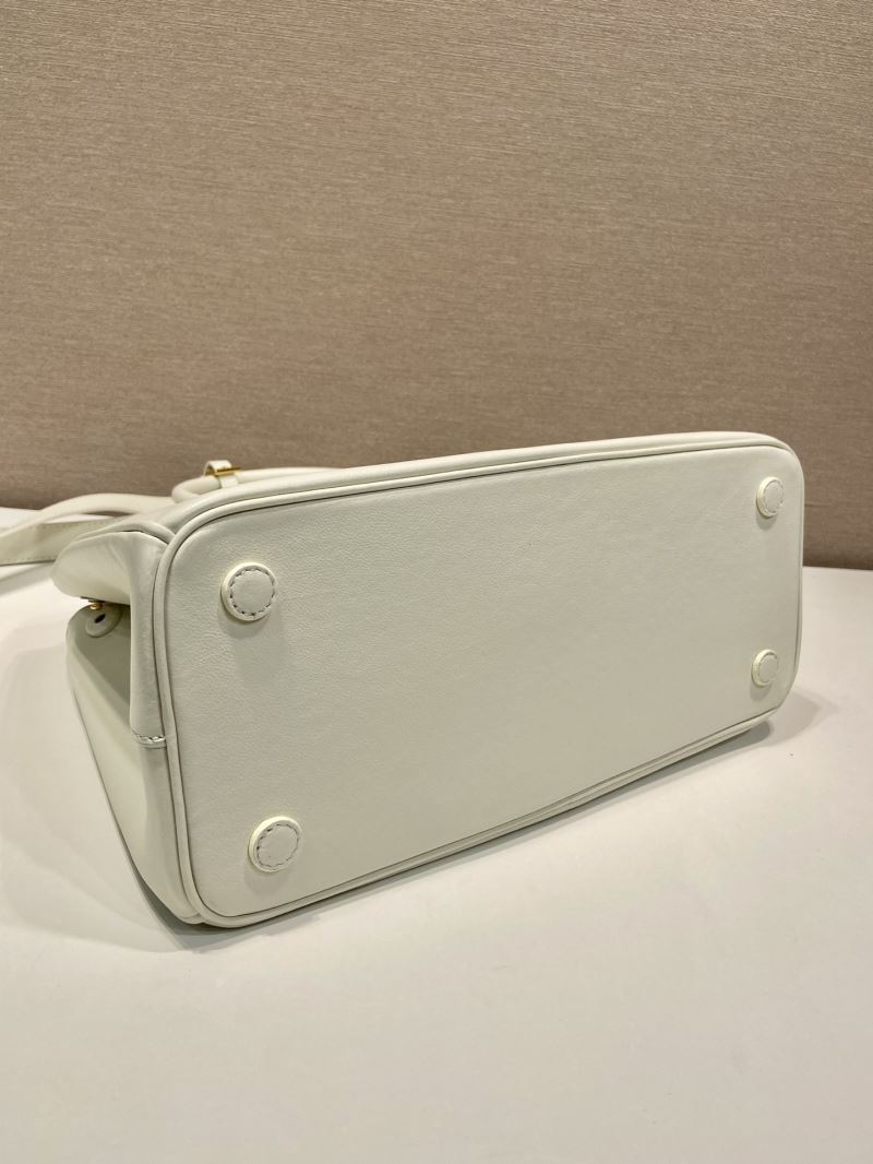 Pra*a top handle bags
